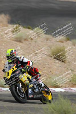 media/Jun-04-2022-WERA (Sat) [[b852bbbd55]]/Race 8 Superbike Expert Novice V7 HW/